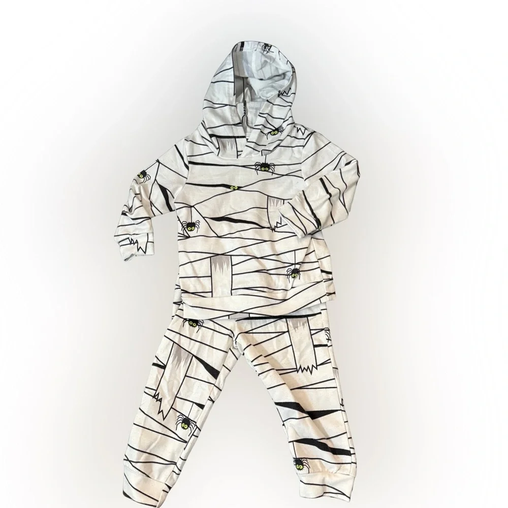 Halloween 🕷️ Striped Mummy-Themed Kids Sweatsuit Set Glow in‎ the Dark Sz 12/18